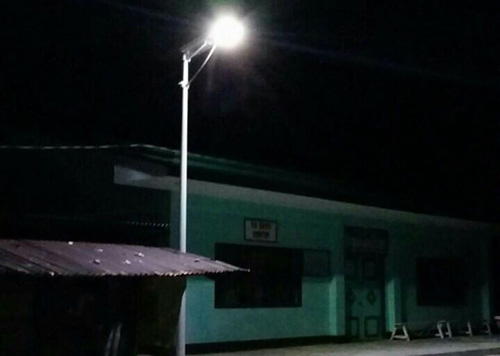 30W all in one solar street light for Philippines clinic